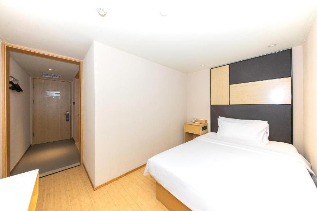 Ji Hotel Beijing Tiantan Exterior foto